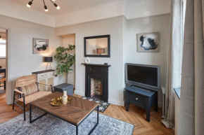 Host & Stay - The Railman's House